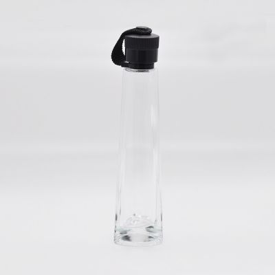 Wholesale simple design 50ml empty refillable perfume glass bottle 
