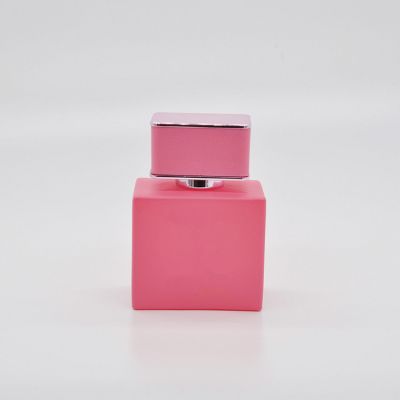 Wholesale Beautiful design fancy bulk custom perfume bottle 