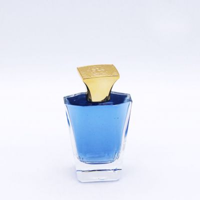 irregular trapezoidal transparent 100ml luxury custom glass bottles perfumes 