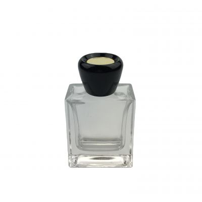 popular square shape glass spray 50ml perfume bottle with black round lid 
