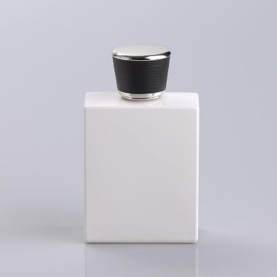 Market Oriented Factory UV Coating Fancy Perfume Bottle 