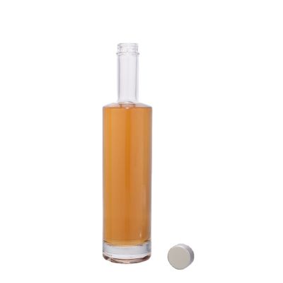 700Ml Round Glass Liquor Bottle with screw lid 