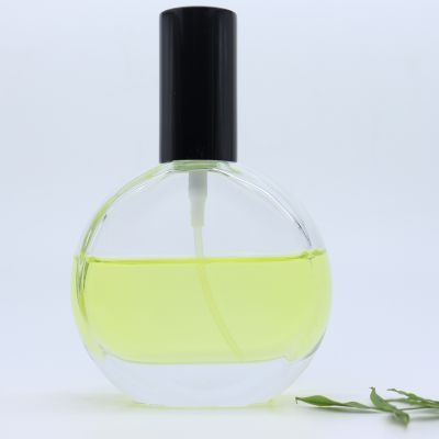 Hot sale 60ml High quality luxury perfume bottle pump spray glass bottle with lid