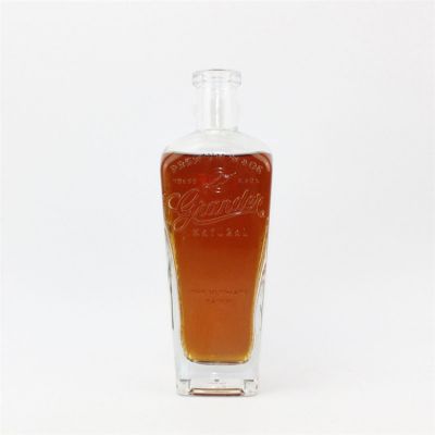 Hot sale factory direct 750ml glass bottles with cork for spirits hand blown spirit bottle 