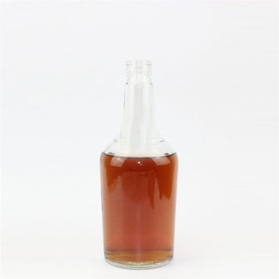 China Big Factory Good Price glass spirit bottle price 700ml glass spirit bottle