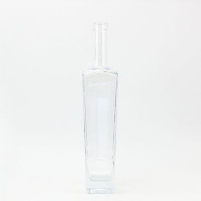 Factory price 750ml flat shape glass bottles support customized 