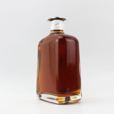 700ml square glass bottle for vodka whisky champagne with corks 