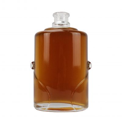 Factory supply high quality exquisite super flint glass liquor glass bottle