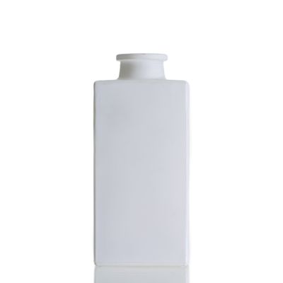 Aromatherapy Aroma Oil Bottle Empty Flat Square 100ml White Reed Diffuser Bottle