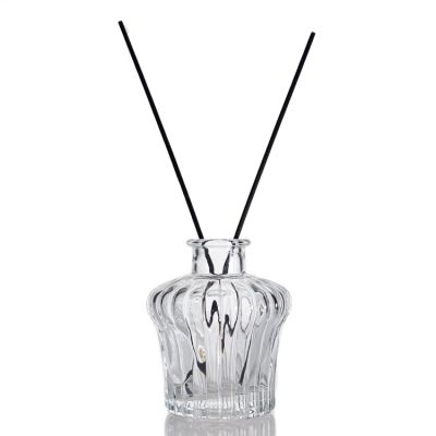 Custom Glass Reed Diffuser Bottle Clear Embossed Round 250ml Aroma Oil Bottle