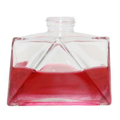 Custom high quality wholesale factory supply 230ml liquor polygonal samll bottle cocktail glass bottle