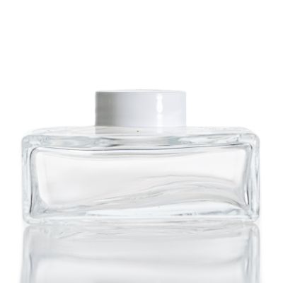 Square shape 60ml reed diffuser bottle crystal glass fragrance diffuser bottles with screw cap