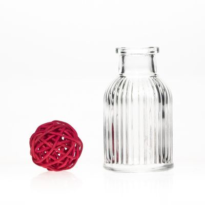 Supplier 50ml 100ml 200ml Clear Embossed Reed Diffuser Glass Bottle With Cork