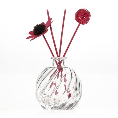 pineapple shaped clear 120ml spiral shaped diffuser glass bottle for air freshener fragrance