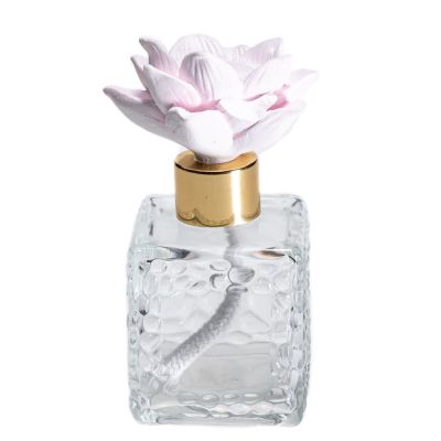Wholesale 90ml water cube shape diffuser glass bottle with screw lid