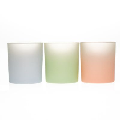 Factory supply wholesale 300 ml round shape frosted candle holder glass candle jar