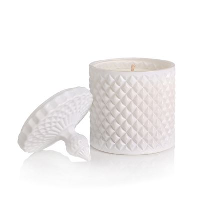 Wholesale Natural Handmade Romantic Candle Holder Ornaments Clear Glass Candle Jar With Lid