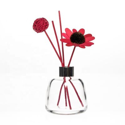 New 100ml 200ml unique shaped glass diffuser bottle with screw cap