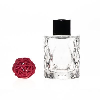 Cosmetic Packaging 50ml Embossed Diamond-Shaped Pattern Small Reed Diffuser Glass Bottle with Screw cap
