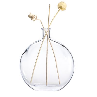 Popular 500ml/200ml/150ml flat round shape diffuser glass bottle with cork