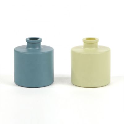 100ml custom colored round aroma reed glass diffuser bottle with cork stoppers