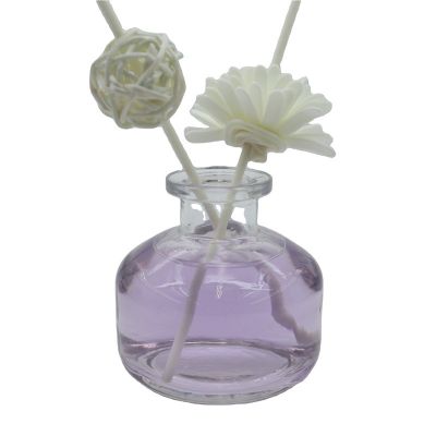 Oblateness shape Diffuser glass bottle factory supply glass bottles with lid 190 ml