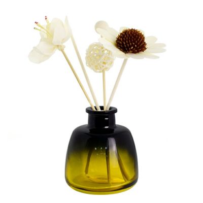 Hotel decor 100ml empty gradual green color glass duffuser bottles with caps and box
