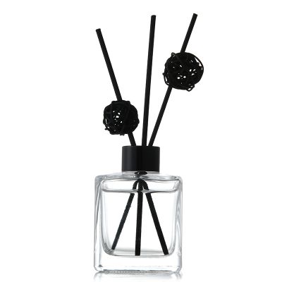 Clear Wholesale Customized Empty Refillable Square Bottom Reed Aroma Diffuser Glass Aromatherapy Bottle With Screw Cap