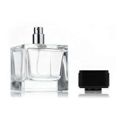 Luxury Cosmetic Glass Perfume Bottle 100ml Clear Square Glass Spray Perfume Bottle 100ml