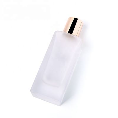 2021 New Arrival Luxury 50Ml Frosted Square Shape Glass Spray Perfume Bottle With Gold Aluminum Cap