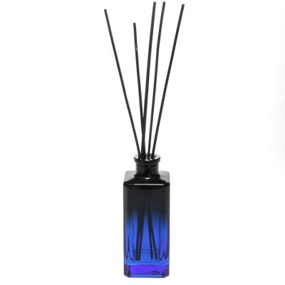 Classic Design Empty Flat Square Blue Colored 150ml Aroma Diffuser Glass Bottle