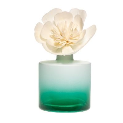 High Quality 200ml Matte White Glass Green Diffuser Bottles Empty For Fragrance Oil