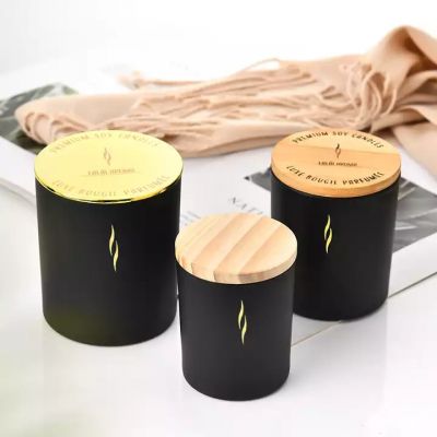 luxury round Frosted white black candlesticks oil tin Aromatherapy wax glass candle jar customizedLOGO wooden cover metal lid