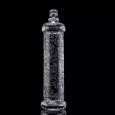 New Fancy Custom Glass Bottle Beautiful Dragon Embossed Liquor Glass Bottle With Golden Lid