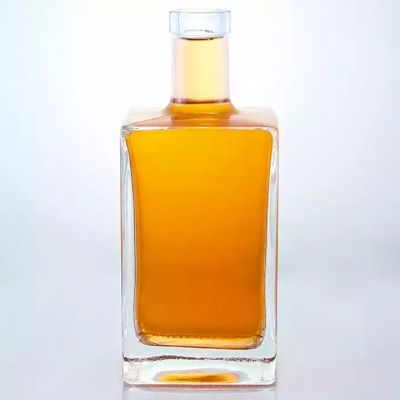 America Hot Sale Thick Bottom 750ml Square Glass Bottle Clear Extra Flint Bottle For Vodka