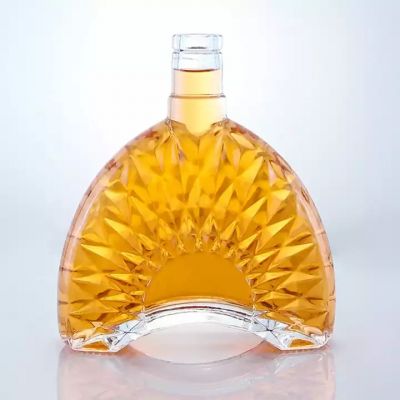 Classic Shaped Glass Bottles For Whisky Hot Selling Liquor Bottles With Cork