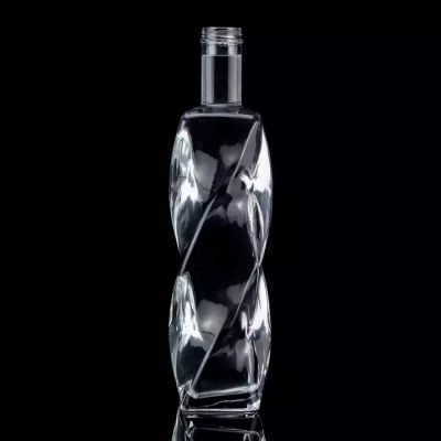 Factory Hot Sale Wine Bottle Embossed Design Whiskey Glass Bottle Personalized 700ml 750ml High-End Whiskey Glass Bottle