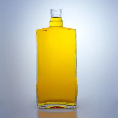 Highest grades of 700ml 750ml whiskey vodka tequila rum liquor glass bottle with screw cap