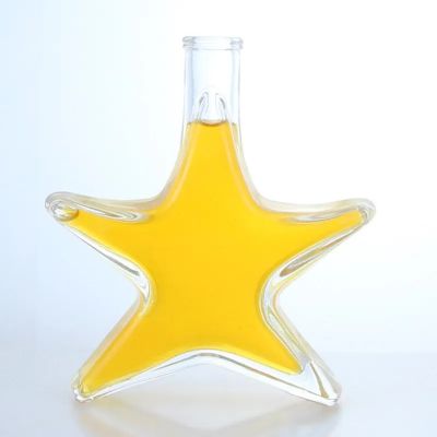Unique design star-shaped 500ml vodka tequila bottle liquor glass bottle with cork cap