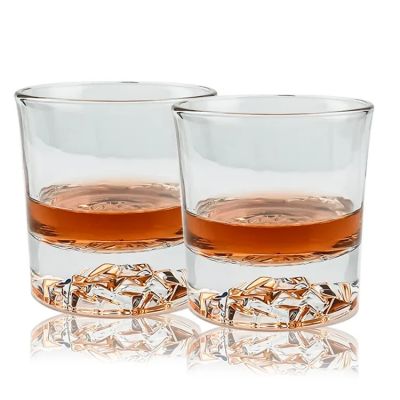 Custom Lead-free Crystal Soda-lime Glass Heavy Base Whiskey Crystal Drinking Glassware Embossed Mountain Whiskey Glass