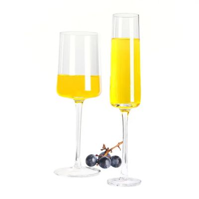 2023 new fancy Crystal Wine Glasses Universal Red Wine Glass set of 2 Bordeaux Glasses Hand-blown drinking glass set
