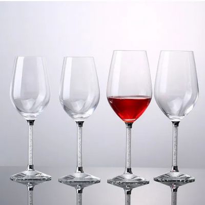 Classical Heavy Wine Glass with Diamond Stem Gift Box