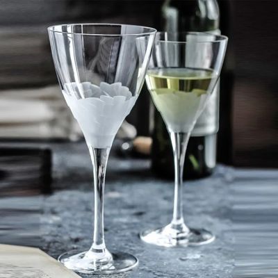 Mouth Blown 100% Lead Free Luxury Matte Frosted Carved Customizable Crystal Champagne Wine Glass