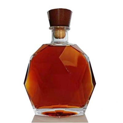 Premium Top Quality Brandy Vecchia Romagna Etichetta Nera 700ml 750ml Triangle Gin Glass Bottle Ready Export