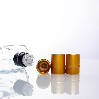 stocked plain black gold aluminum plastic screw caps for liquor spirits bottle