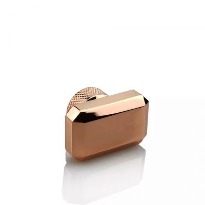 Environmentally Friendly Zinc Alloy Standard Perfume Cap Customized High Quality 15mm Zamac Perfume Lids