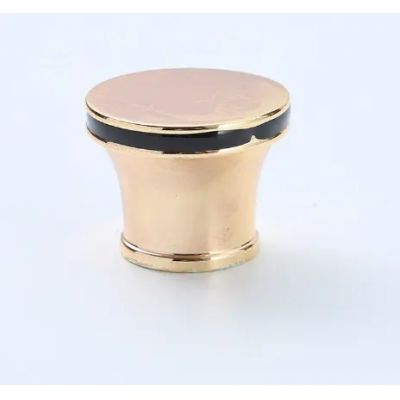 Wholesale Perfume Packaging Sprayer Bottle Fea15 Zamac Caps For Perfume Bottles