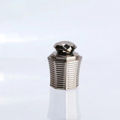 2023 New design Metallic texture Zamac Plastic ABS perfume cap Luxury Modern Customized Best Customer Experience perfume lid