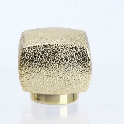 2023 Best Seller Perfume Cap Zamac Plastic ABS Metallic textured square Luxury Modern Customized Best Customer Experience