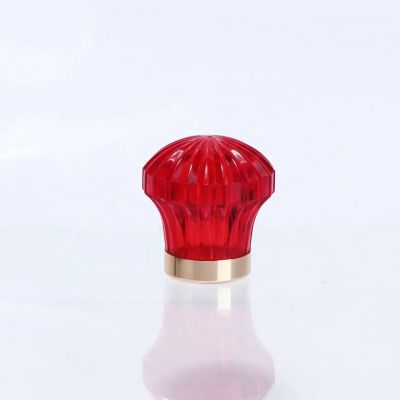 Red Surlyn Perfume Cap With Metal Aluminium